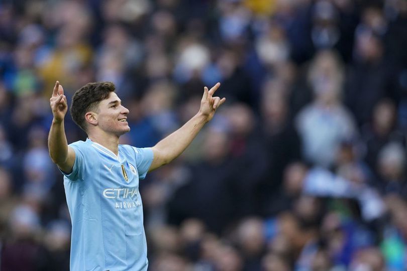 4 Calon Pengganti Julian Alvarez Di Manchester City